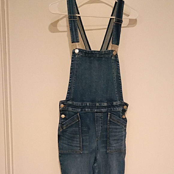 Evereve Denim - Evereve Blue Denim Apparel